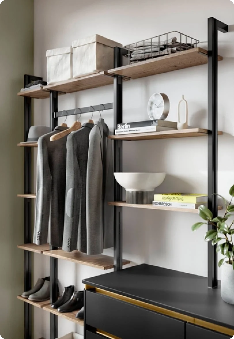 Scène de vie — dressing